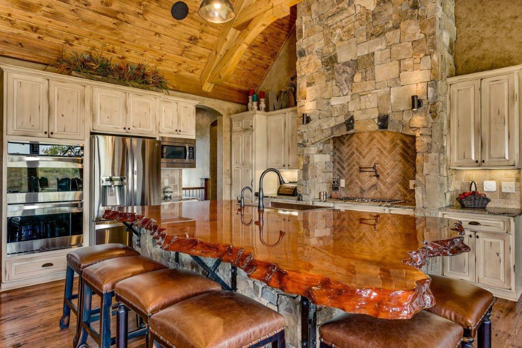 Rustic Kitchen: Stone Countertops with a Rustic Twist
