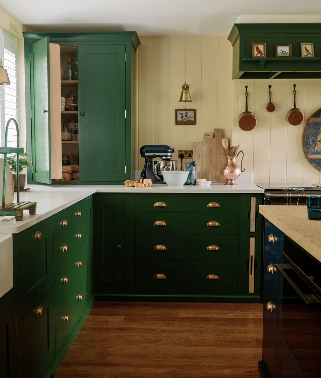 Avoiding Clashes Around Green Kitchen Cabinets