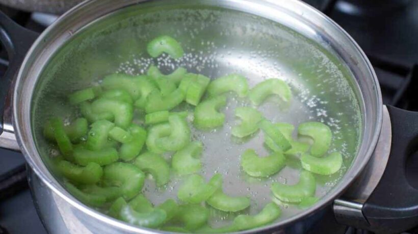 The Art of Boiling Celery: A Comprehensive Guide